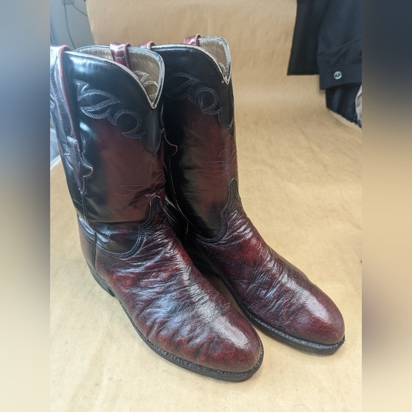 Lucchese Boots men's size 8D Exotic Genuine Black Cherry Smooth Ostrich classic - Picture 1 of 12